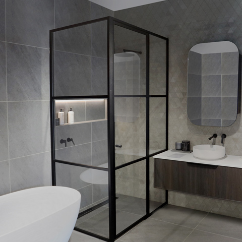 New-York-Industrial-Black-Finish-1 architectural shower screen installed at Designer Bathware in Keilor Park