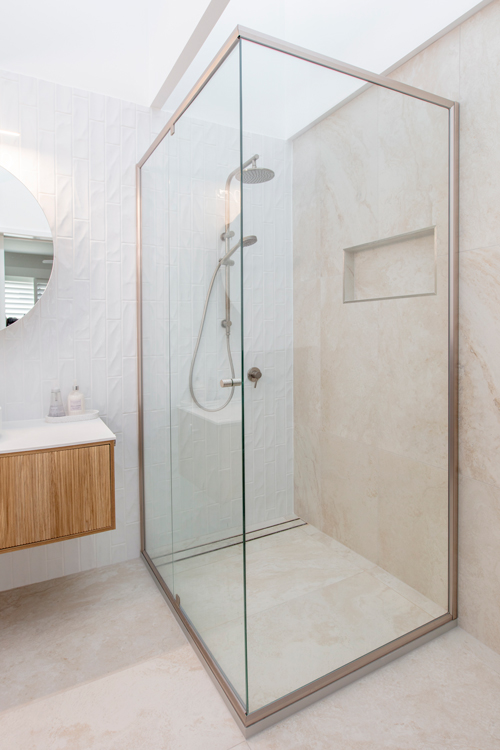 Pivotech-evolution Evolution semi-framed shower screen